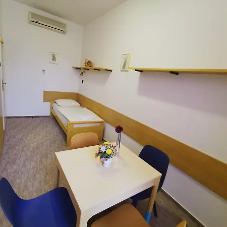 Guest house Imola Garden Vendeghaz Balatonfured