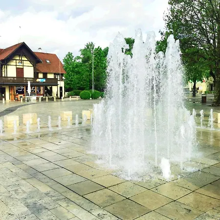 Imola Garden Vendeghaz Πανσιόν *