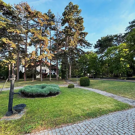 Pensjonat Imola Garden Vendeghaz Balatonfüred
